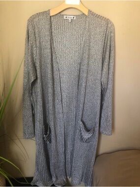 WILDE Open-Front Ribbed Long Cardigan in Gray